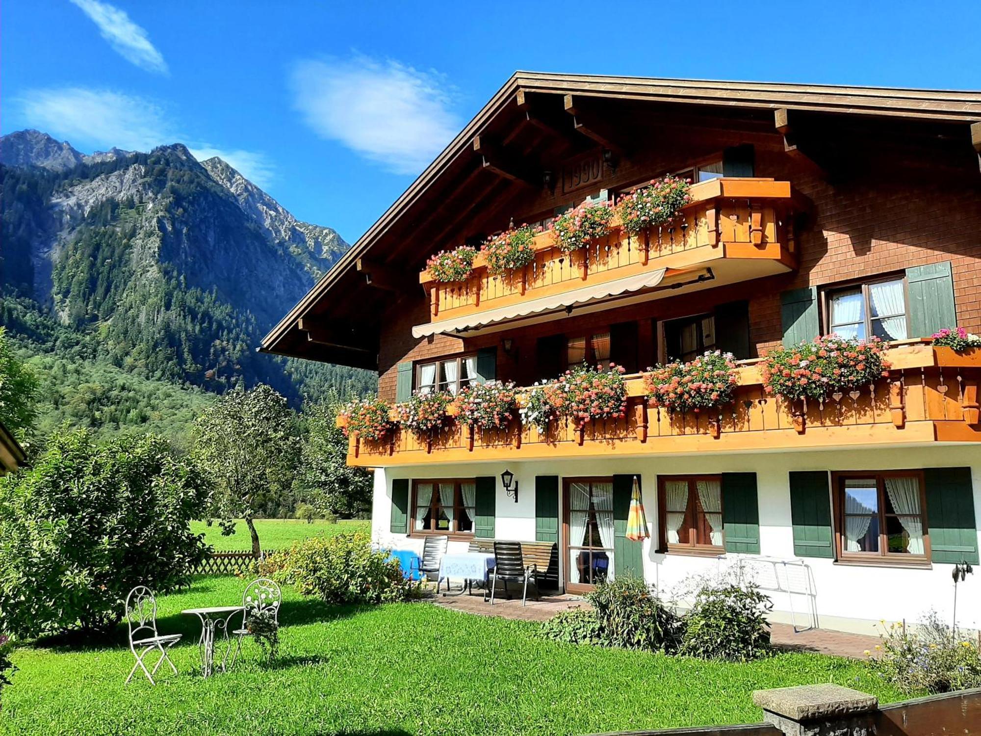 Haus Angelika Apartment Bad Hindelang Exterior foto